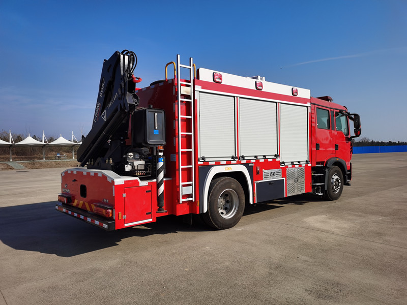 豪沃單橋搶險救援車(chē)