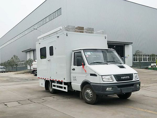 依維柯炊事(shì)車(chē)