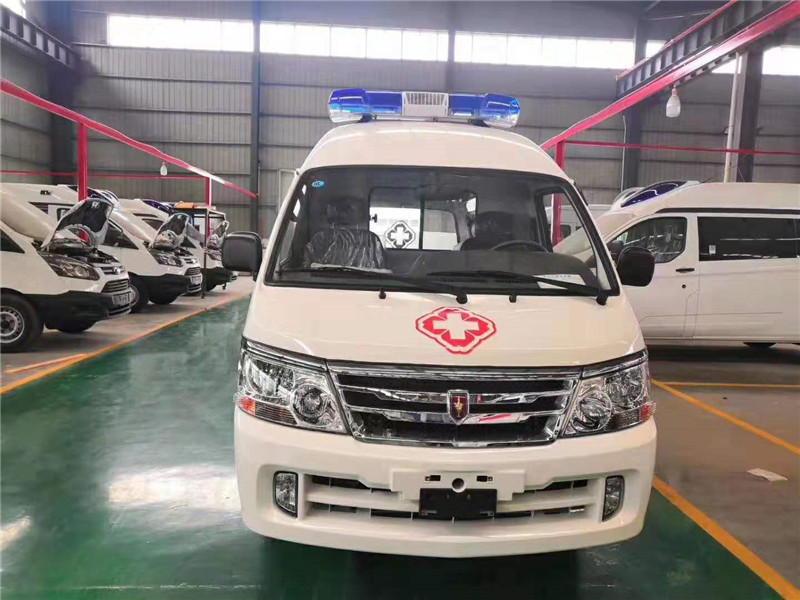 金(jīn)杯海(hǎi)獅120救護車(chē)