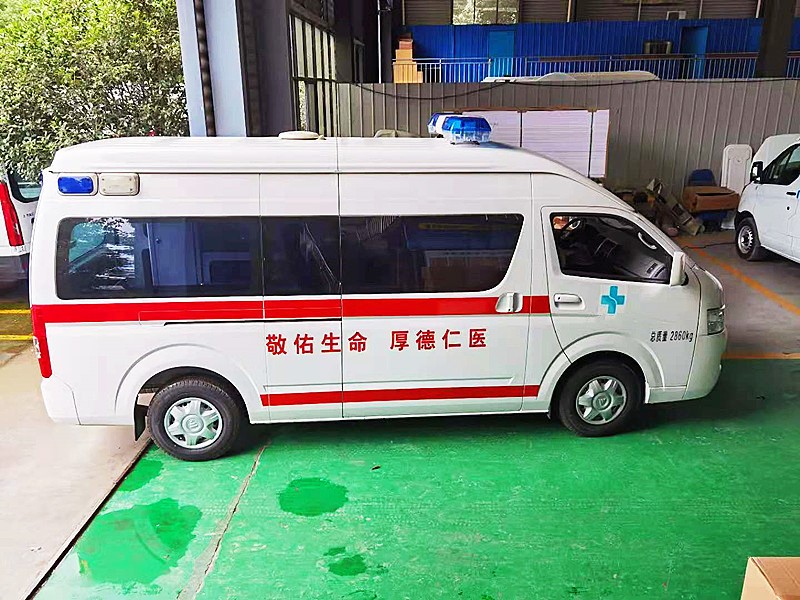 福田G9救護車(chē)