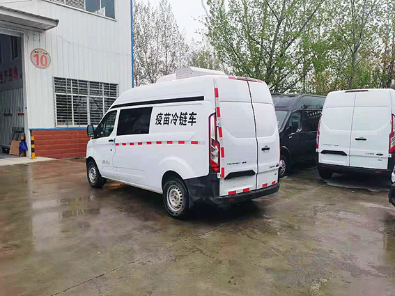 江鈴福特V362冷(lěng)鏈車(chē)（柴油版）