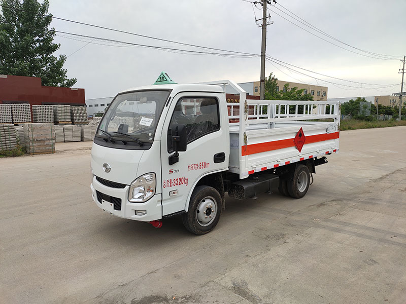 躍進汽油後雙輪氣瓶運輸車(chē)