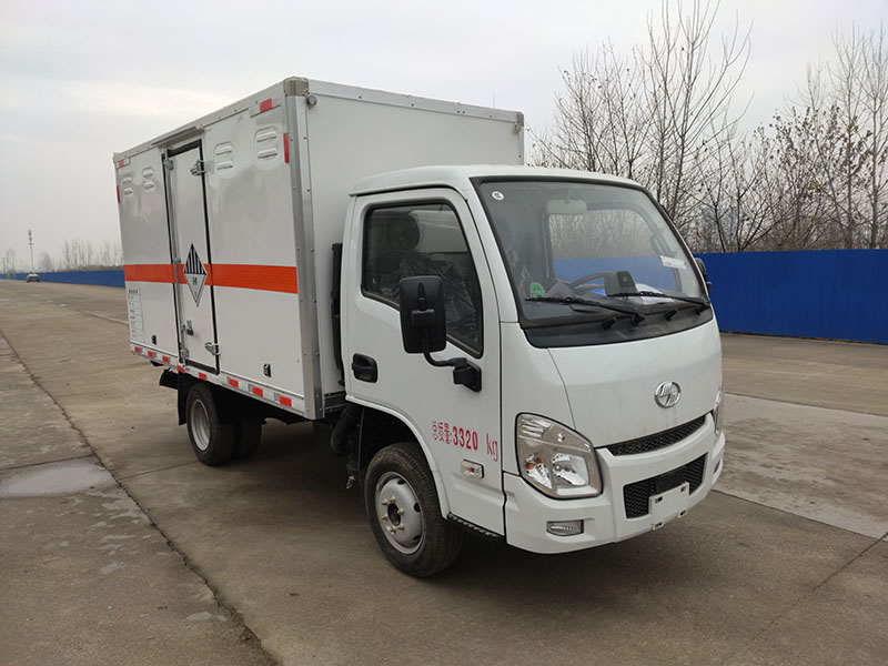 躍進汽油後雙輪危險品廂車(chē)